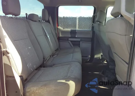 2017 Ford F150 Supercrew z USA, uszkodzony, nr VIN 1FTEW1CF7HKC85323